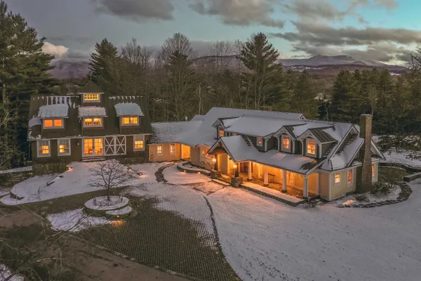 $5,800,000 | 64 Needle Leaf Lane, Stowe, VT 05672