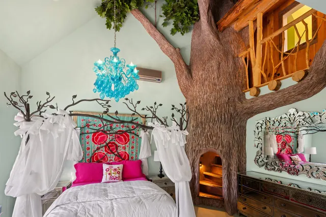 $5,800,000 | 64 Needle Leaf Lane, Stowe, VT 05672