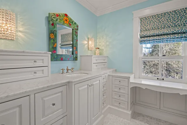 $5,800,000 | 64 Needle Leaf Lane, Stowe, VT 05672