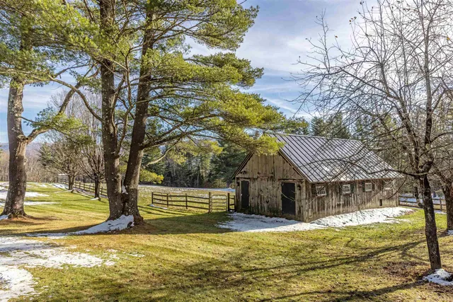 $5,800,000 | 64 Needle Leaf Lane, Stowe, VT 05672