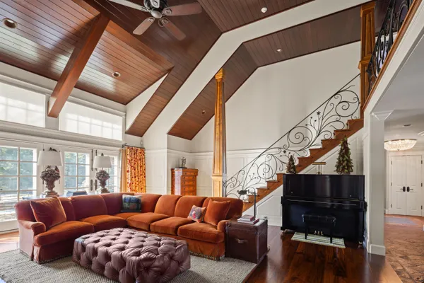 $5,800,000 | 64 Needle Leaf Lane, Stowe, VT 05672