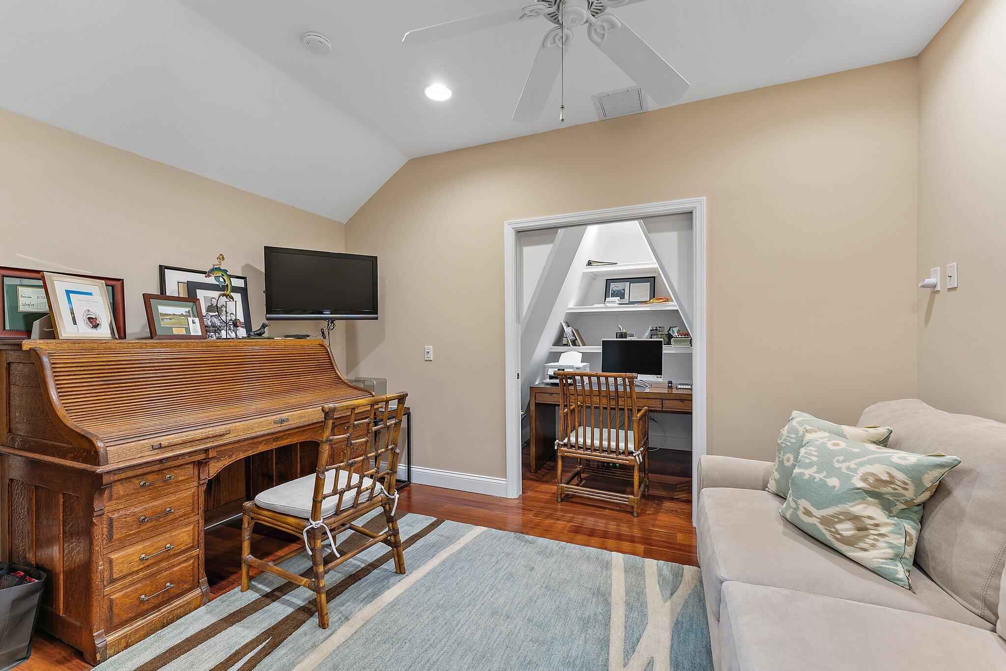 153 Jupiter Key Road Jupiter, FL 33477 - Photo 28 of 37 Office