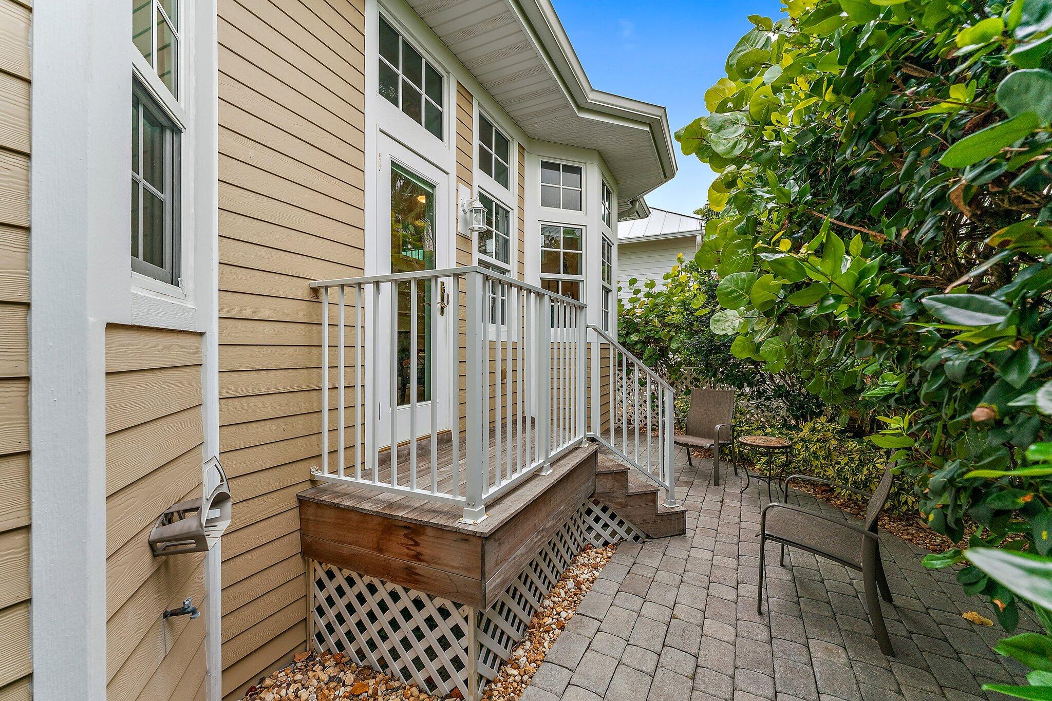153 Jupiter Key Road Jupiter, FL 33477 - Photo 31 of 37 071-153JupiterKeyRd-Jupiter-FL-SMALL