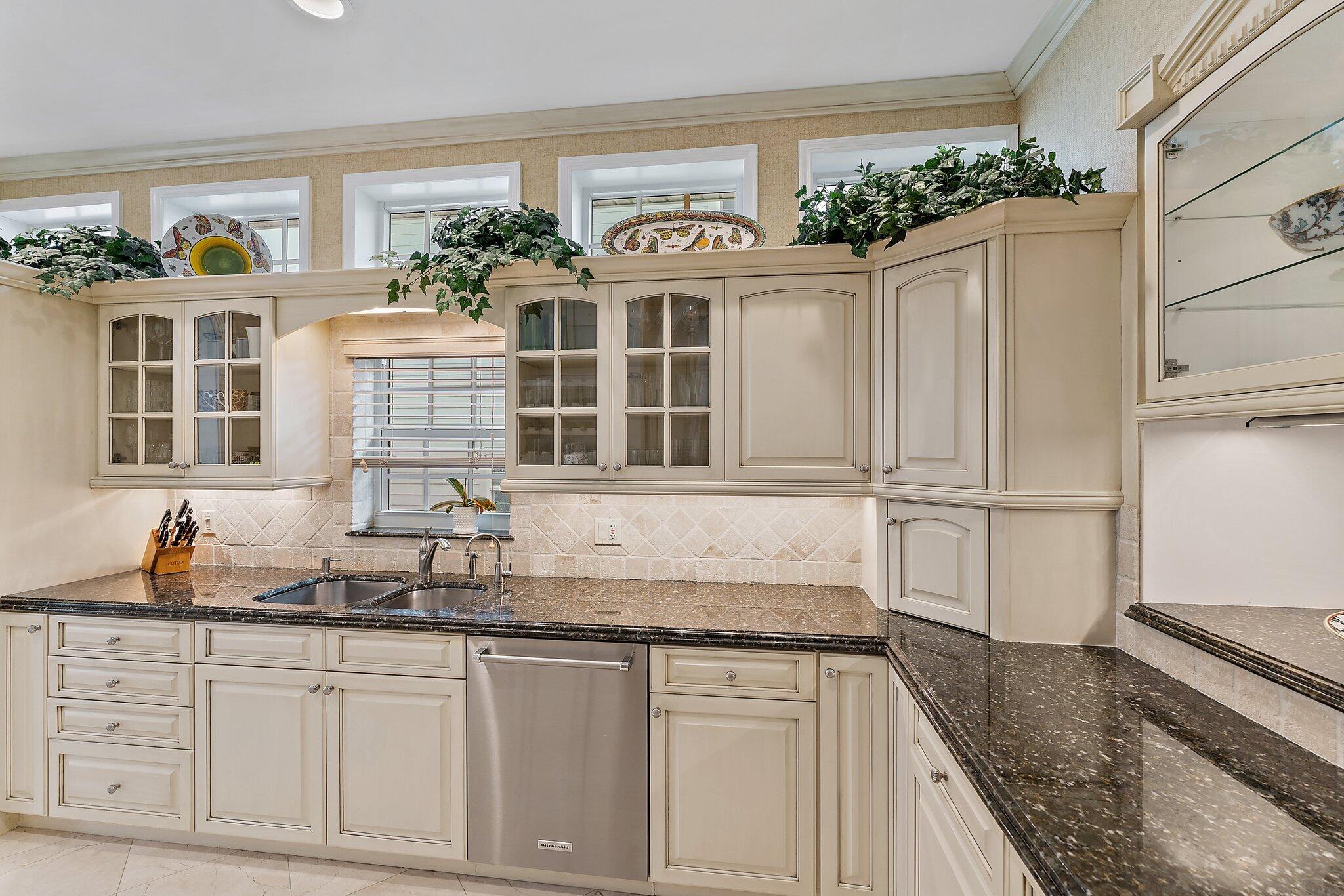 153 Jupiter Key Road Jupiter, FL 33477 - Photo 7 of 37 035-153JupiterKeyRd-Jupiter-FL-SMALL