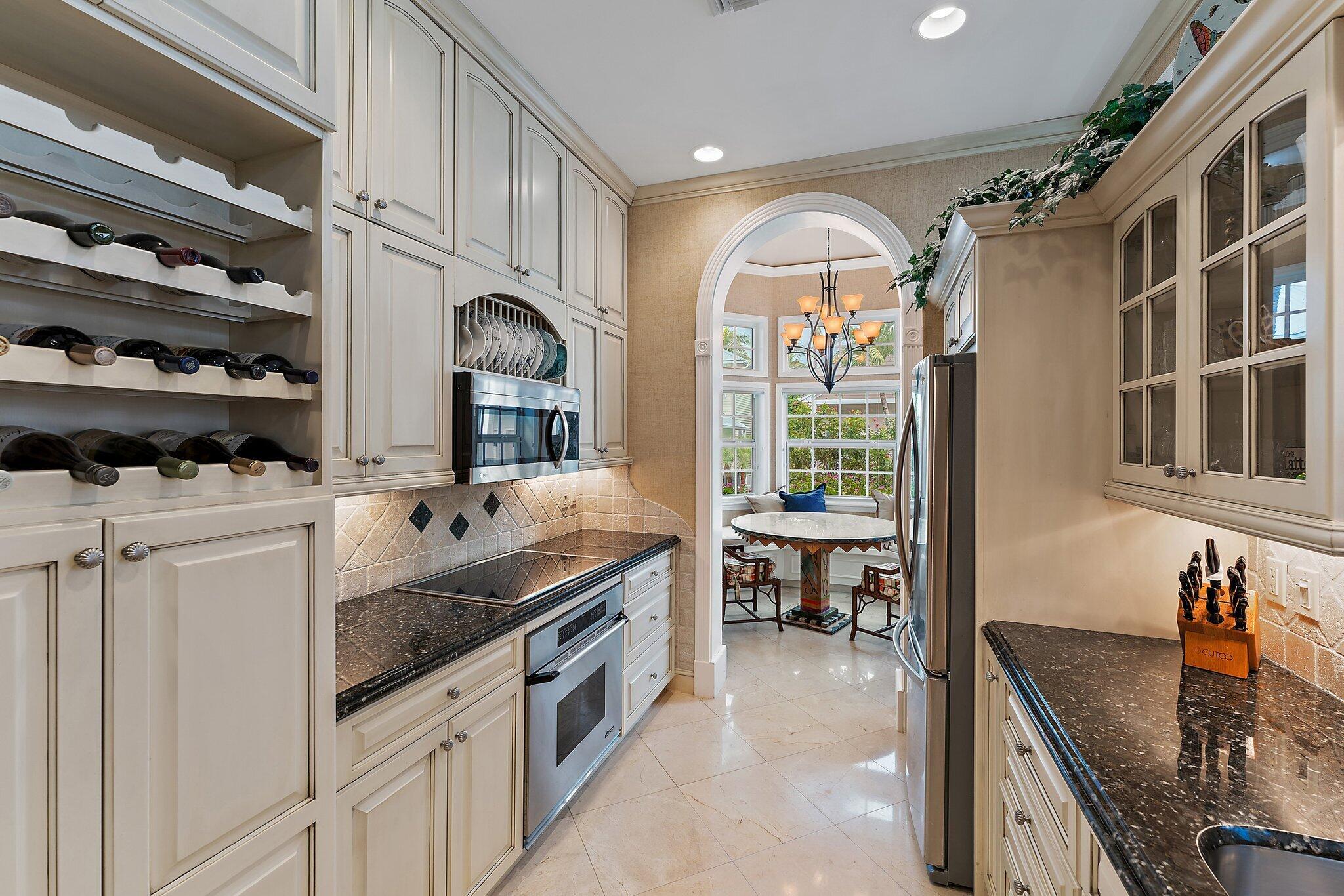 153 Jupiter Key Road Jupiter, FL 33477 - Photo 8 of 37 037-153JupiterKeyRd-Jupiter-FL-SMALL