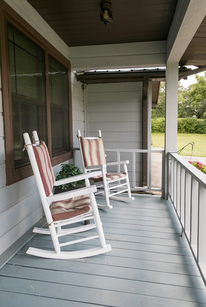 3108 Fortenberry Road Kodak, TN 37764 - Photo 37 of 47 a view of two chairs in the balcony