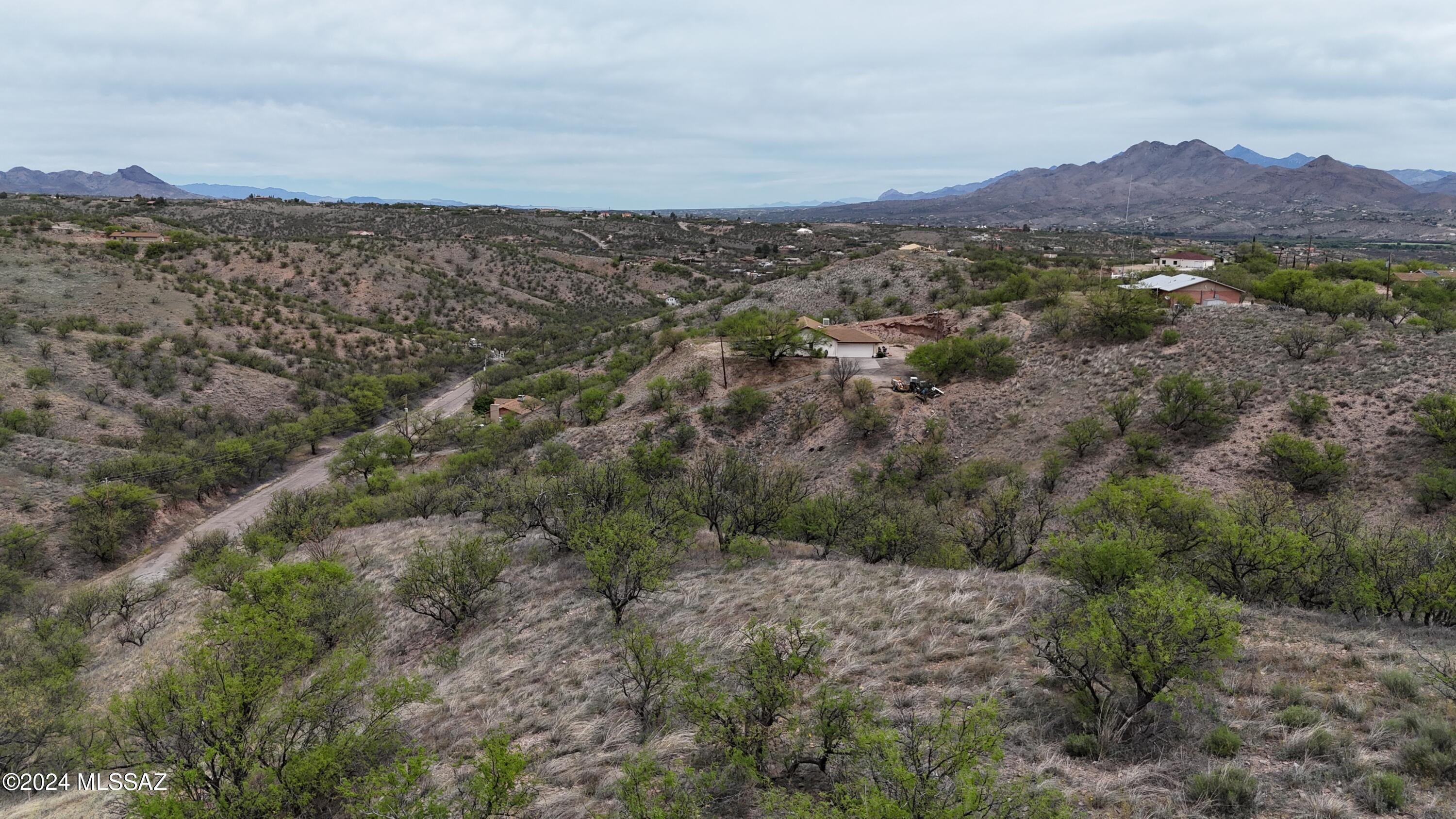 977 Calle Amarillo, Unit 28 Rio Rico, AZ 85648 - Photo 4 of 7