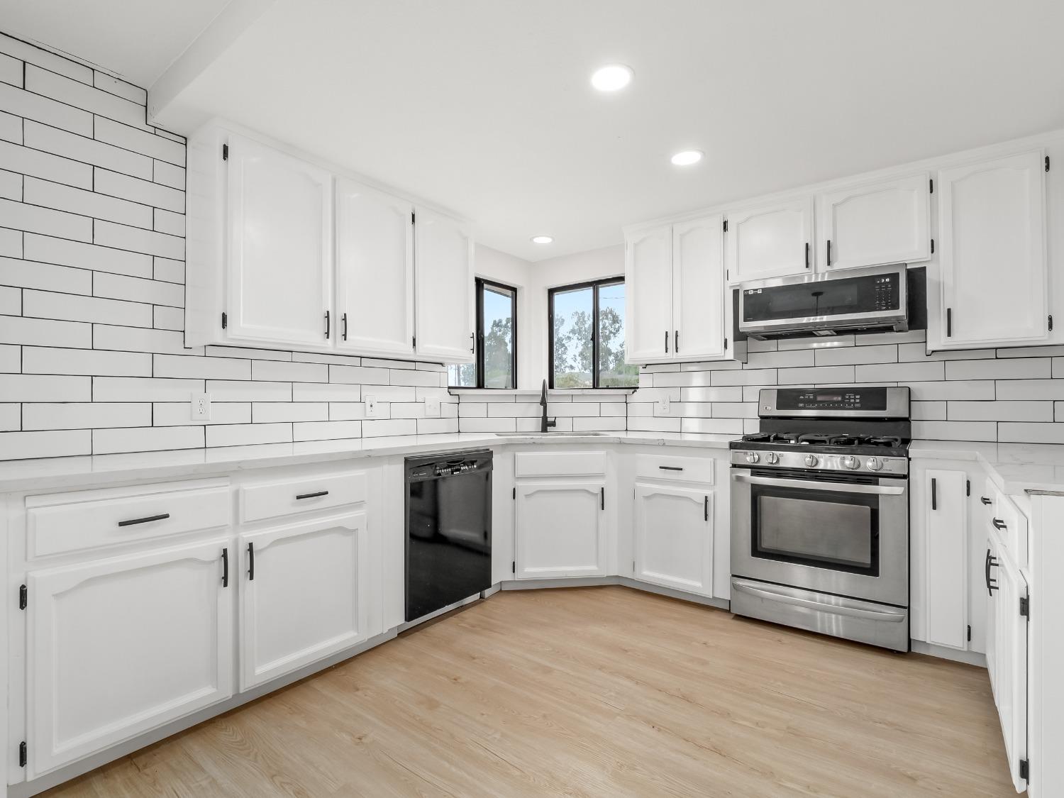 36768 Highway 145 Madera, CA 93636 - Photo 13 of 44