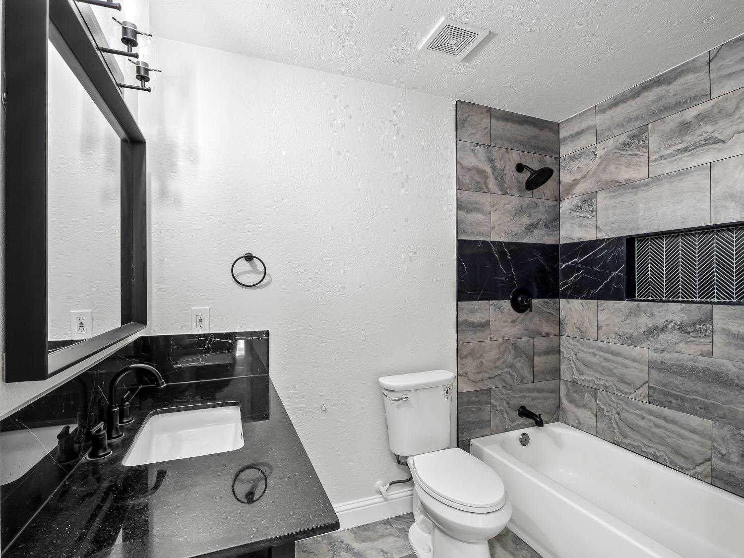 36768 Highway 145 Madera, CA 93636 - Photo 16 of 44