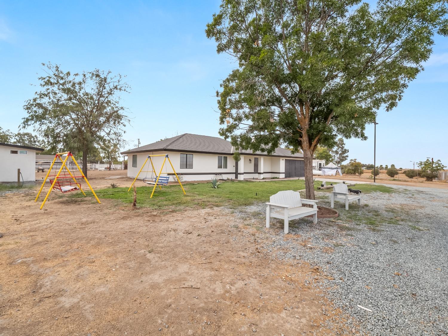 36768 Highway 145 Madera, CA 93636 - Photo 30 of 44