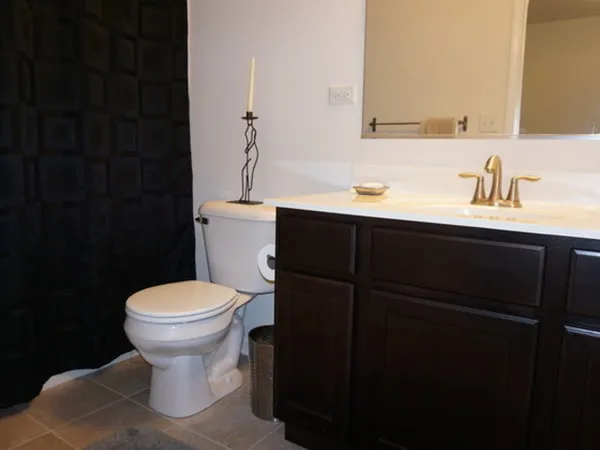 $3,200 | 74 Marcel Lane, Schaumburg, IL 60194