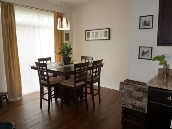 $3,200 | 74 Marcel Lane, Schaumburg, IL 60194