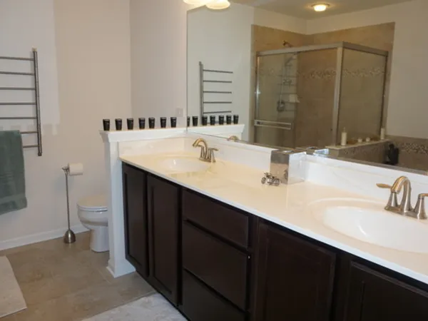 $3,200 | 74 Marcel Lane, Schaumburg, IL 60194
