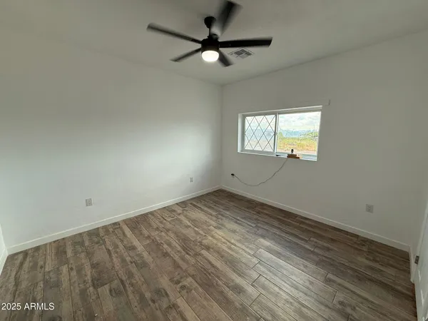 $1,500 | 1951 East 13th Street, Douglas, AZ 85607