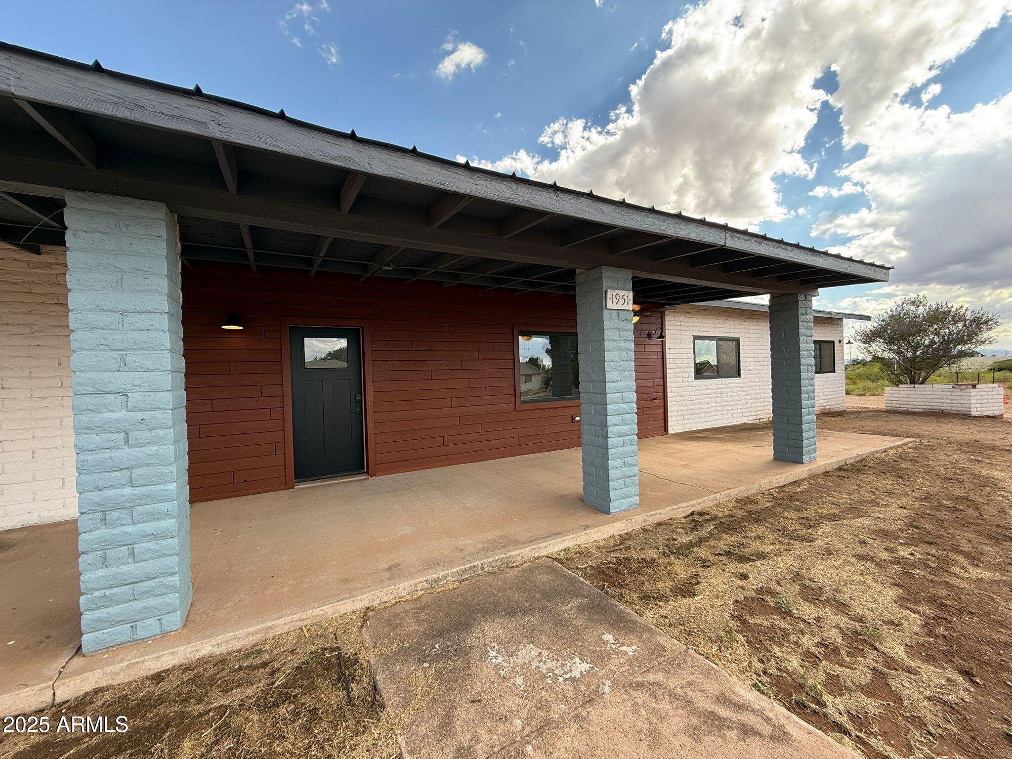 1951 East 13th Street Douglas, AZ 85607 - Photo 2 of 21 WhatsApp Image 2025-06-02 at 5.01.20