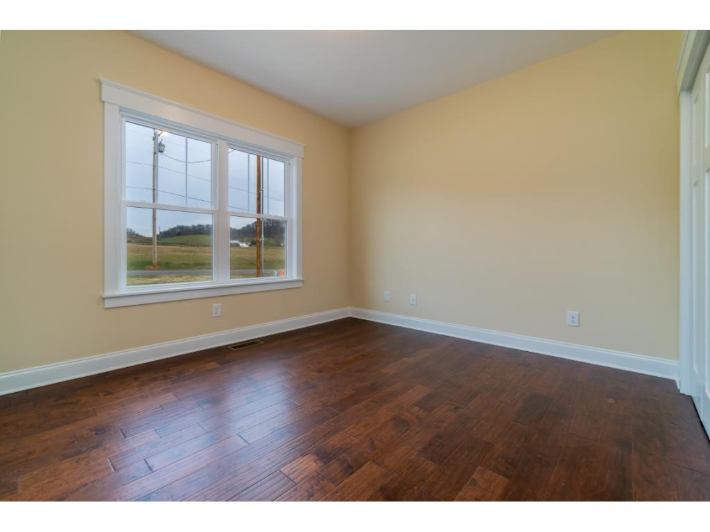 876 Pleasant Valley Road Jonesborough, TN 37659 - Photo 17 of 26 Bedroom 2
