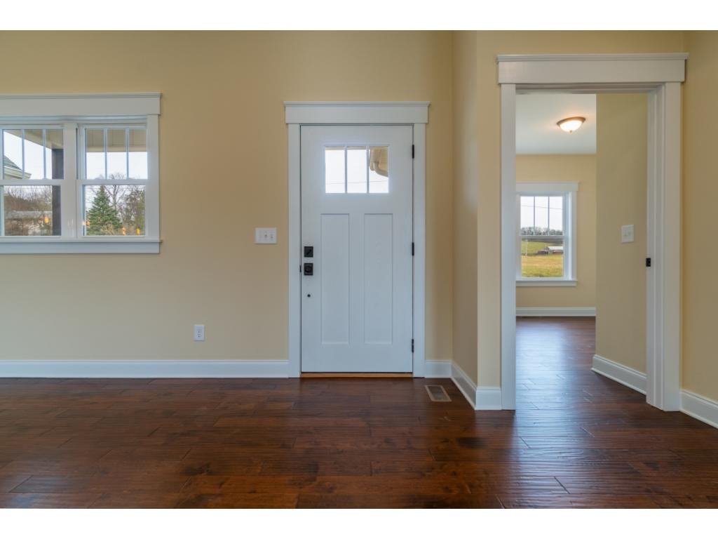 876 Pleasant Valley Road Jonesborough, TN 37659 - Photo 6 of 26 Entry