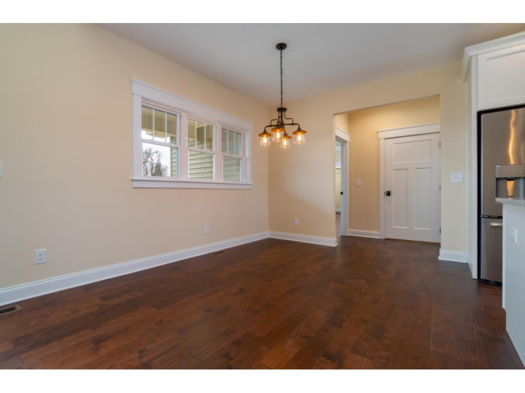 876 Pleasant Valley Road Jonesborough, TN 37659 - Photo 9 of 26 Dining Area