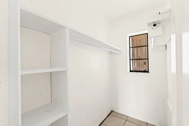 $1,550 | 211 Sunrise Avenue, Unit 3, Lantana, FL 33462