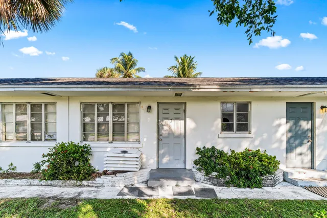 $1,550 | 211 Sunrise Avenue, Unit 3, Lantana, FL 33462