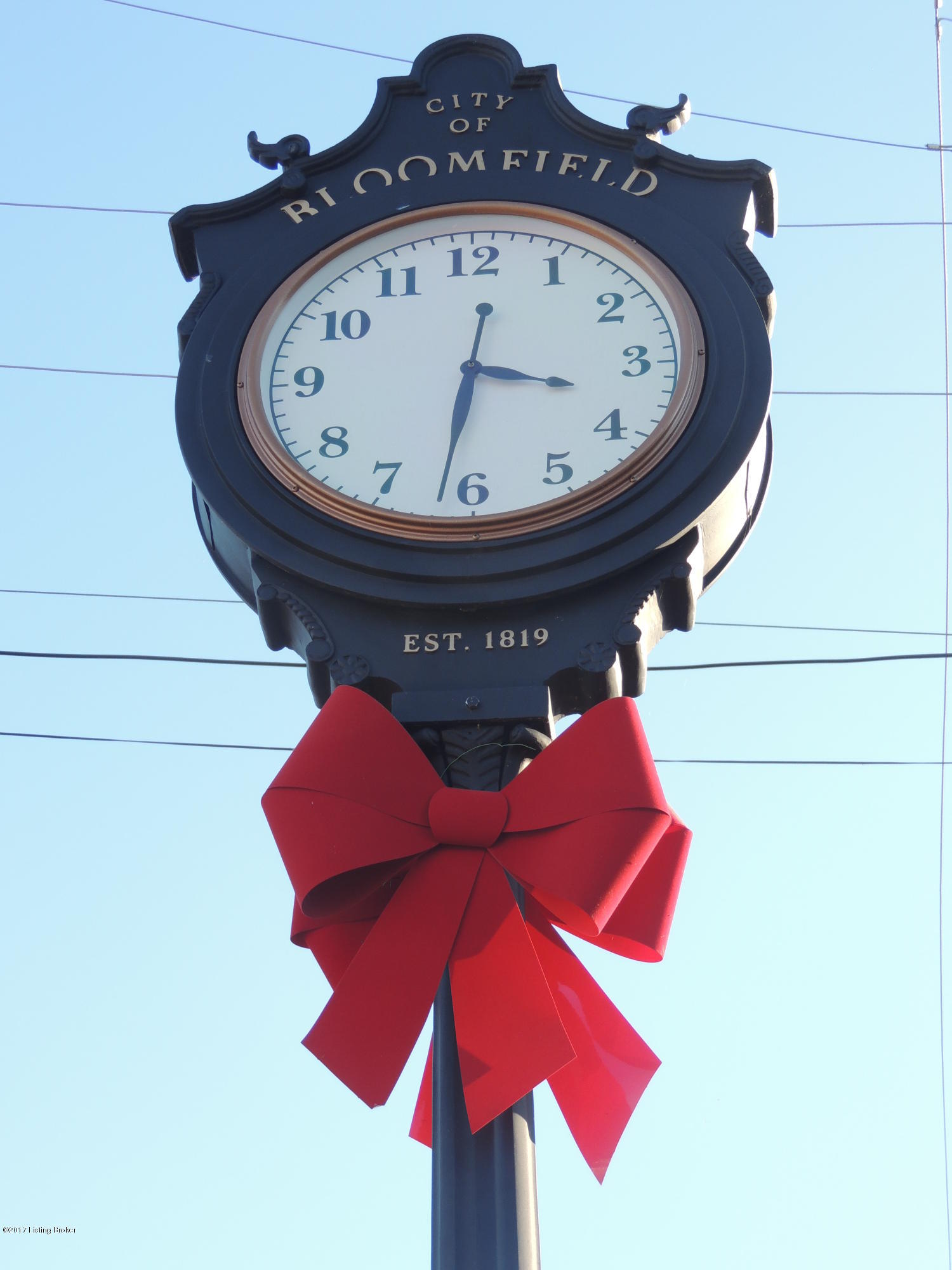 146 Riverside Drive Bloomfield, KY 40008 - Photo 33 of 33 Clock