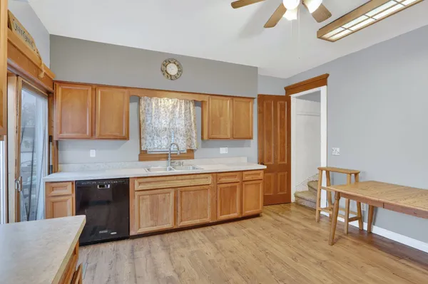 $155,000 | 1210 Fairview Avenue, Rockford, IL 61101