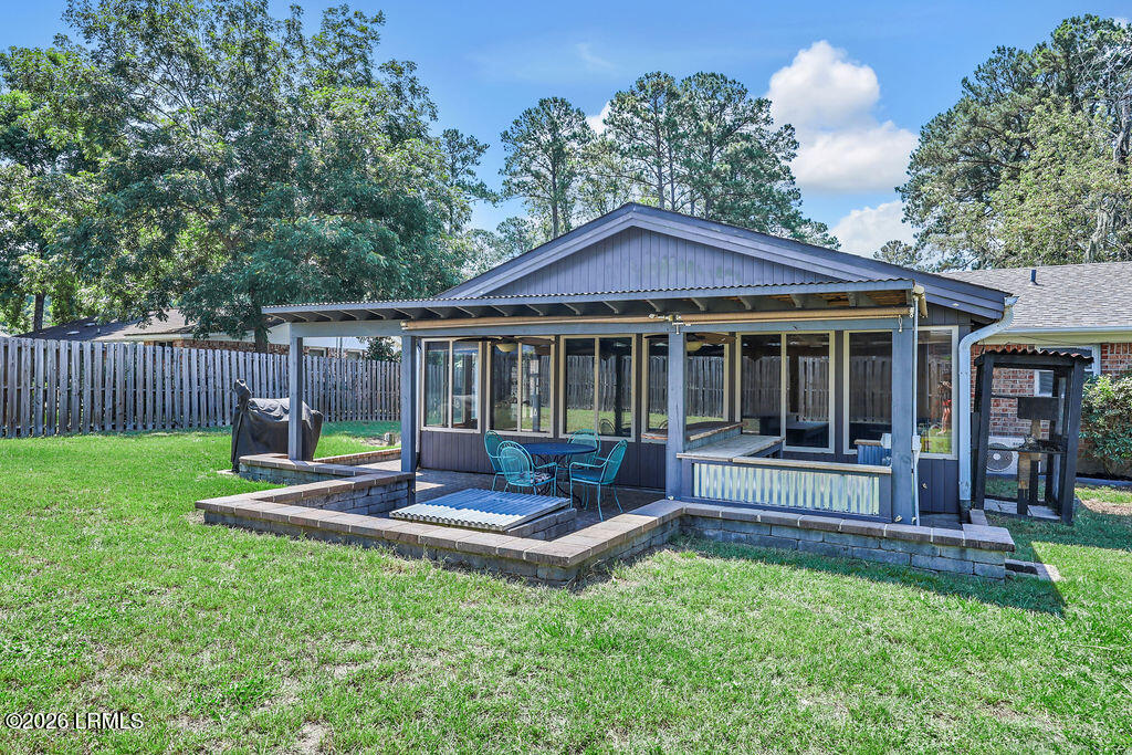 4007 Shell Point Road Beaufort, SC 29906 - Photo 23 of 26 HI5A2026