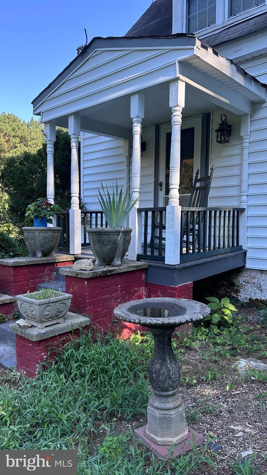 2788 Great Oak Road Warfield, VA 23889 - Photo 63 of 68 second porch for den