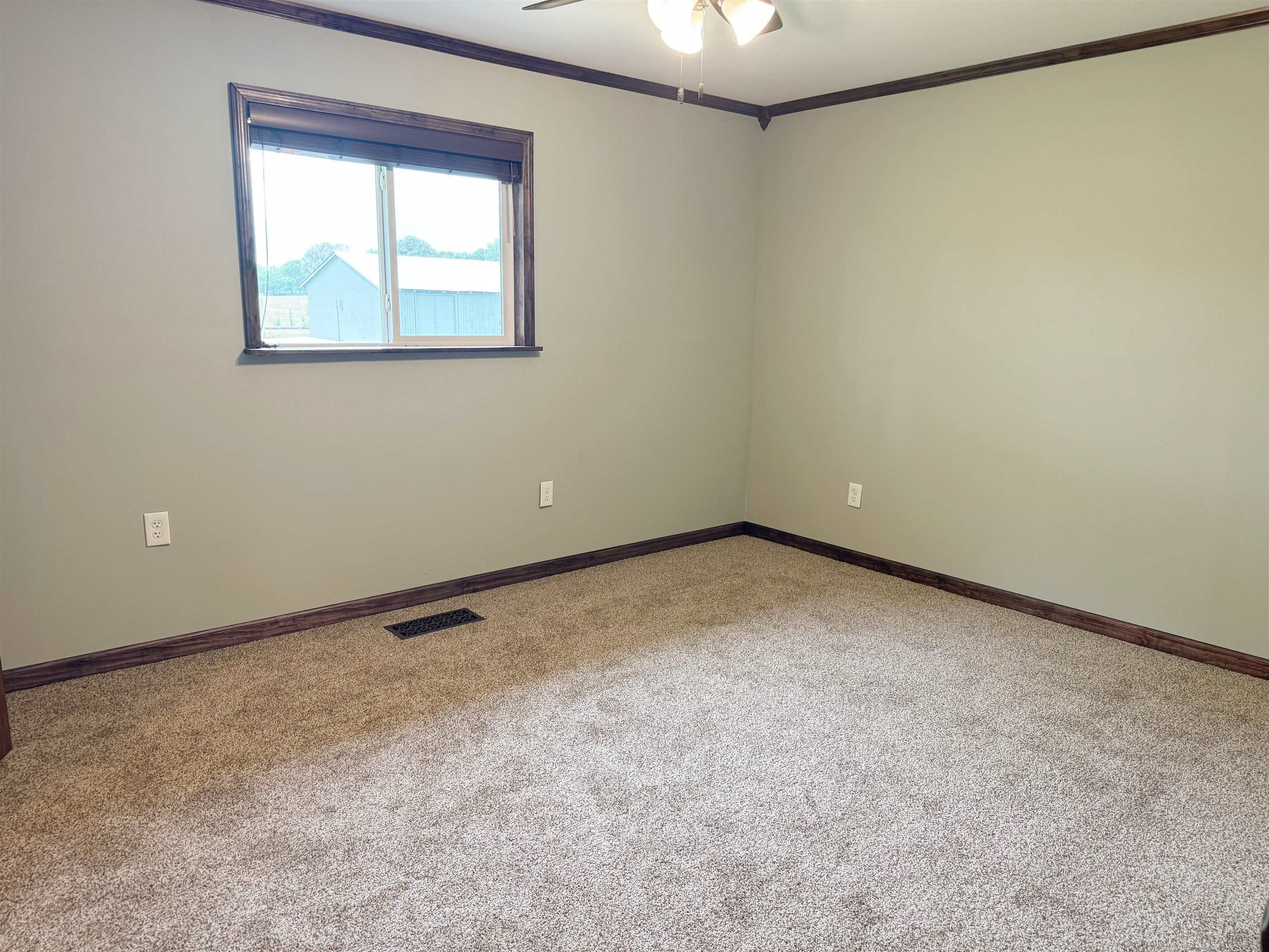 951 Sloan Road Burlison, TN 38015 - Photo 22 of 29 an empty room with a window