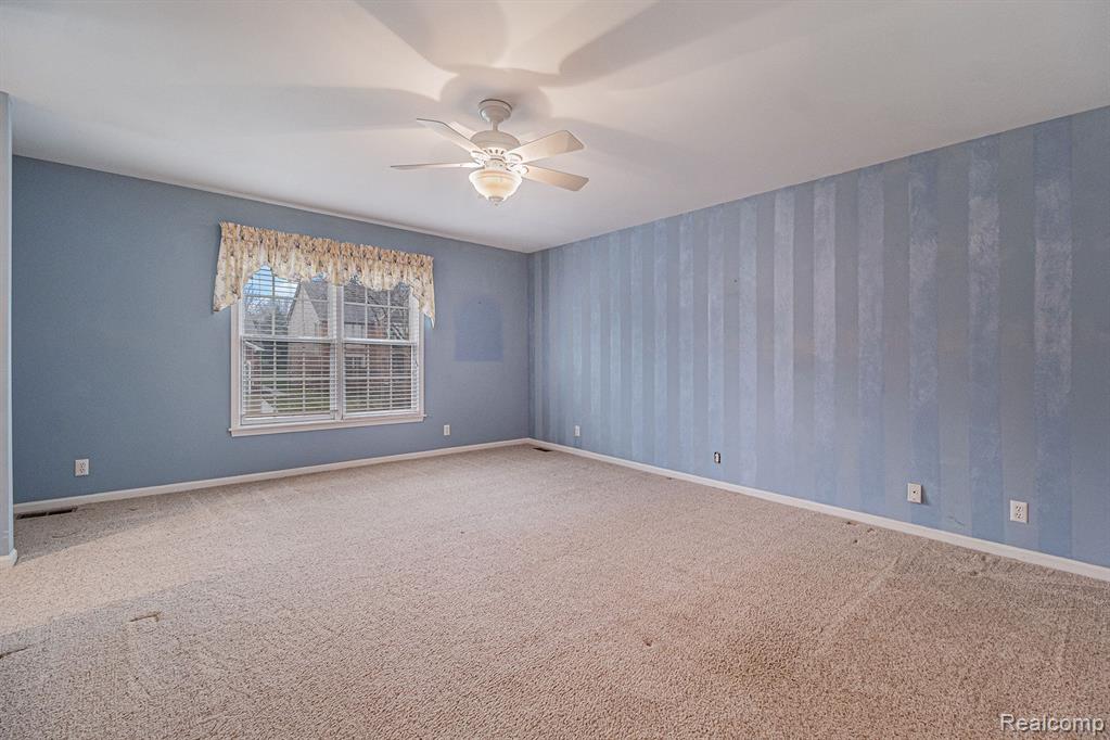 822 Augusta Drive Rochester Hills, MI 48309 - Photo 23 of 35