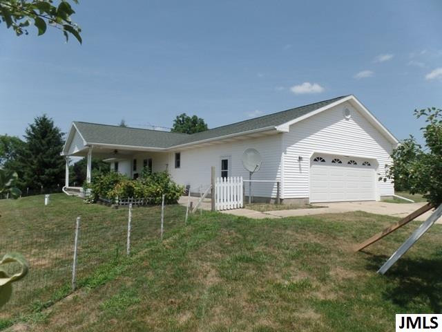 5354 North Meridian Road Leslie, MI 49251 - Photo 3 of 28 Photo 3