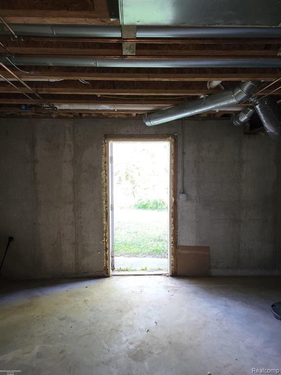 8090 Marquette Road Goodells, MI 48027 - Photo 31 of 33