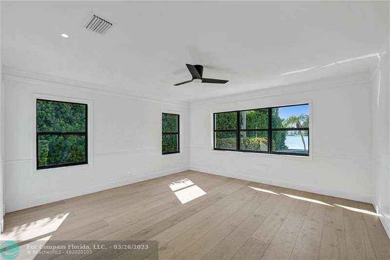 19 Seneca Road Sea Ranch Lakes, FL 33308 - Photo 32 of 48