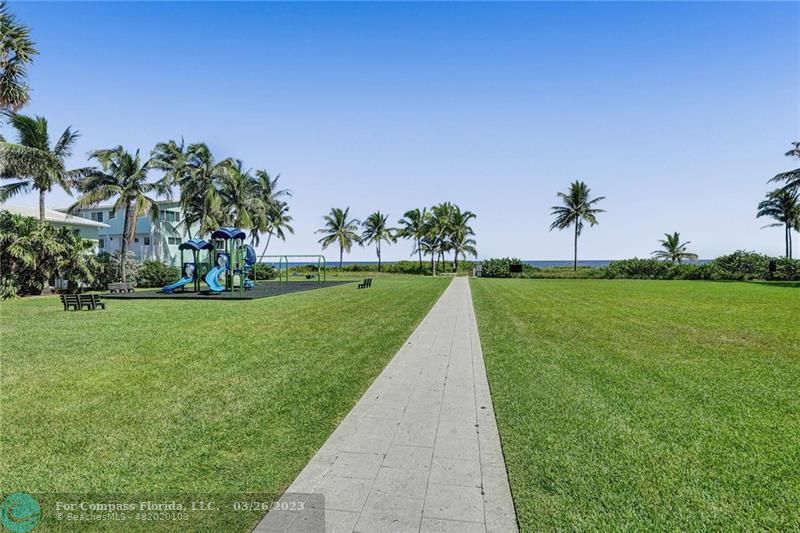 19 Seneca Road Sea Ranch Lakes, FL 33308 - Photo 45 of 48