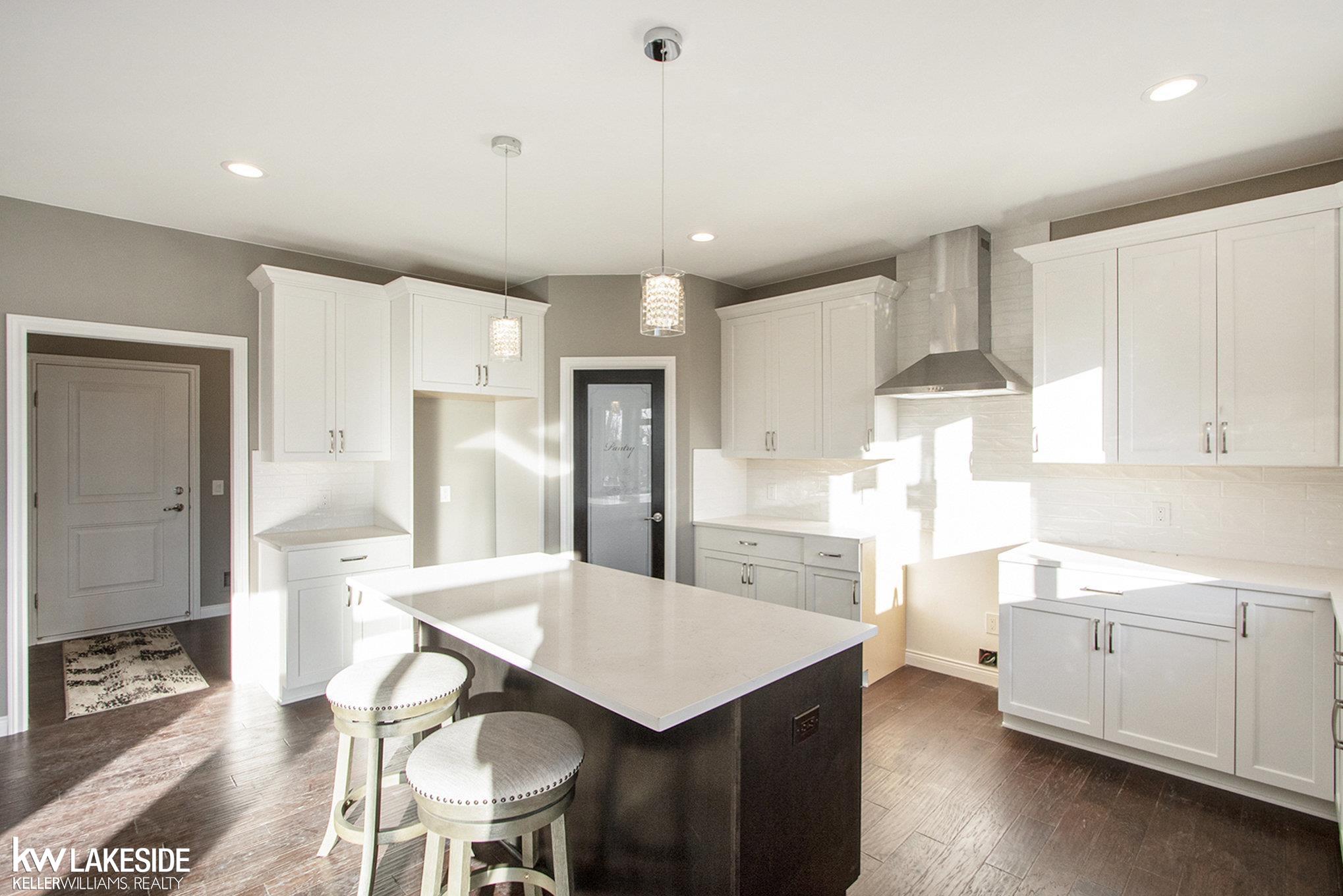 60988 Jewell Road Washington, MI 48094 - Photo 7 of 41 50126891-6.JPG