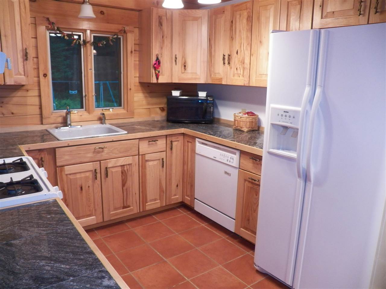 372 Potato Road Enfield, NH 03748 - Photo 5 of 38 Gallery Image 5