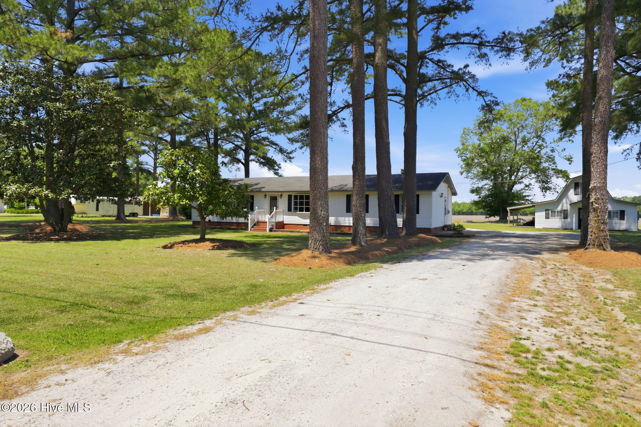 2336 Wharton Station Road Washington, NC 27889 - Photo 33 of 55 033 Gravel Driveway