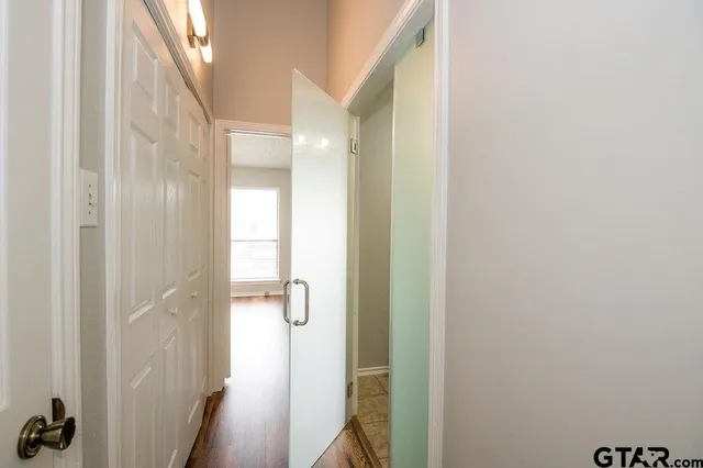 $1,600 | 5809 Hollytree Drive, Tyler, TX 75703