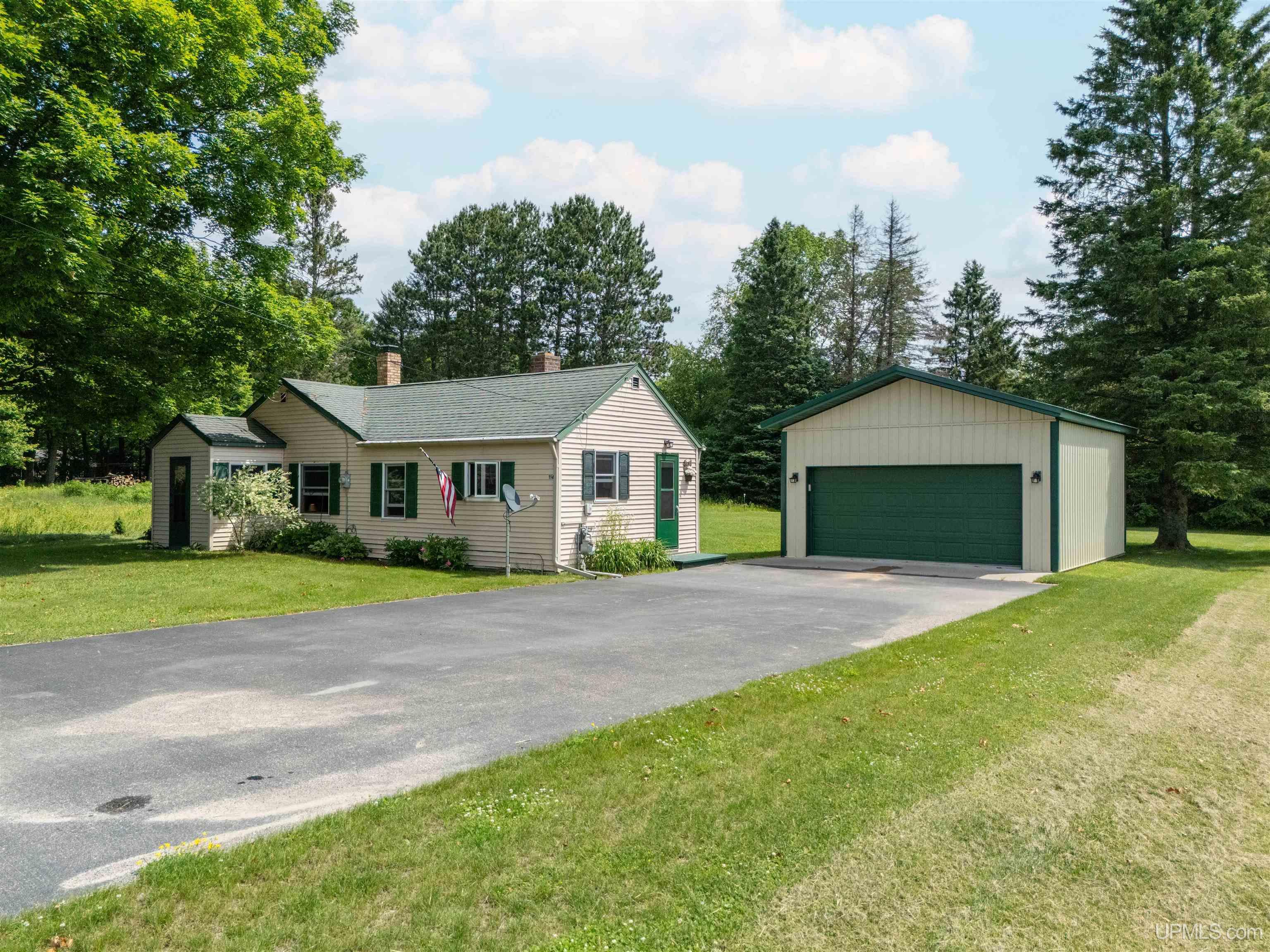114 Reiman Road Iron River, MI 49935 - Photo 1 of 20