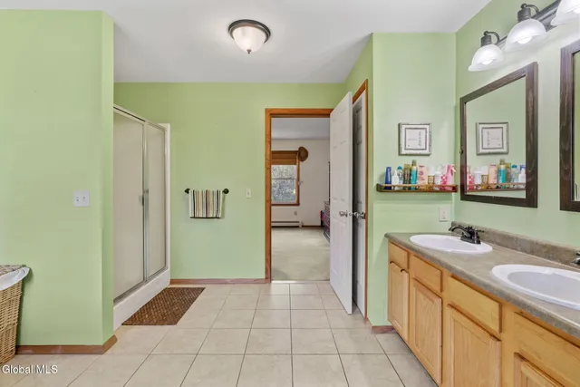 $559,900 | 121 Pioneer Drive, Broadalbin, NY 12025