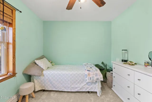 $559,900 | 121 Pioneer Drive, Broadalbin, NY 12025