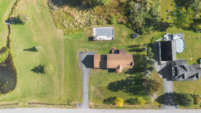 $559,900 | 121 Pioneer Drive, Broadalbin, NY 12025