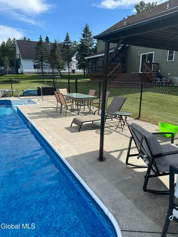 $559,900 | 121 Pioneer Drive, Broadalbin, NY 12025