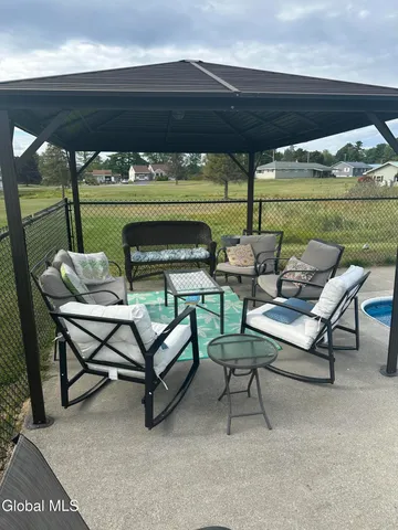 $559,900 | 121 Pioneer Drive, Broadalbin, NY 12025