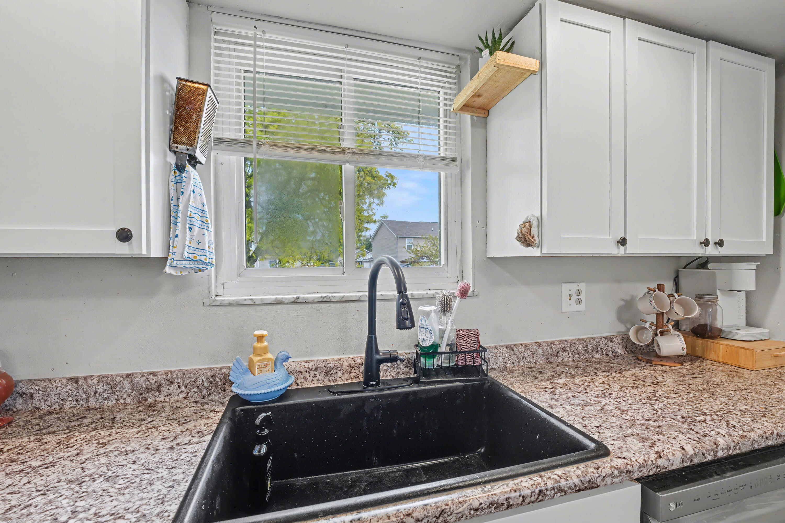 5235 Middle Urbana Road Springfield, OH 45503 - Photo 13 of 55