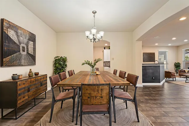 $485,000 | 10003 South Whimbrel Circle, Conroe, TX 77385