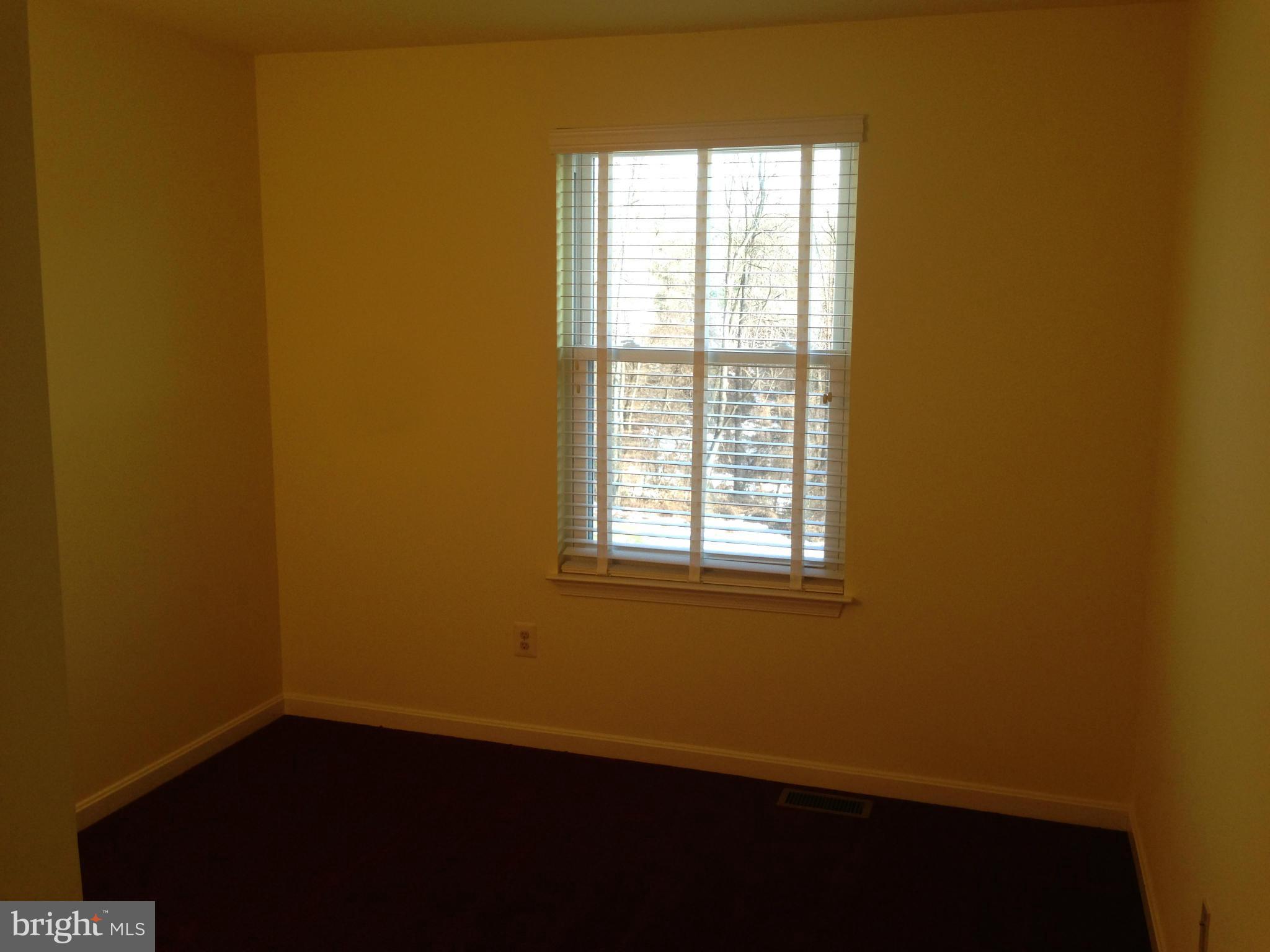 2521 Ebony Road Baltimore, MD 21234 - Photo 25 of 25 Bedroom