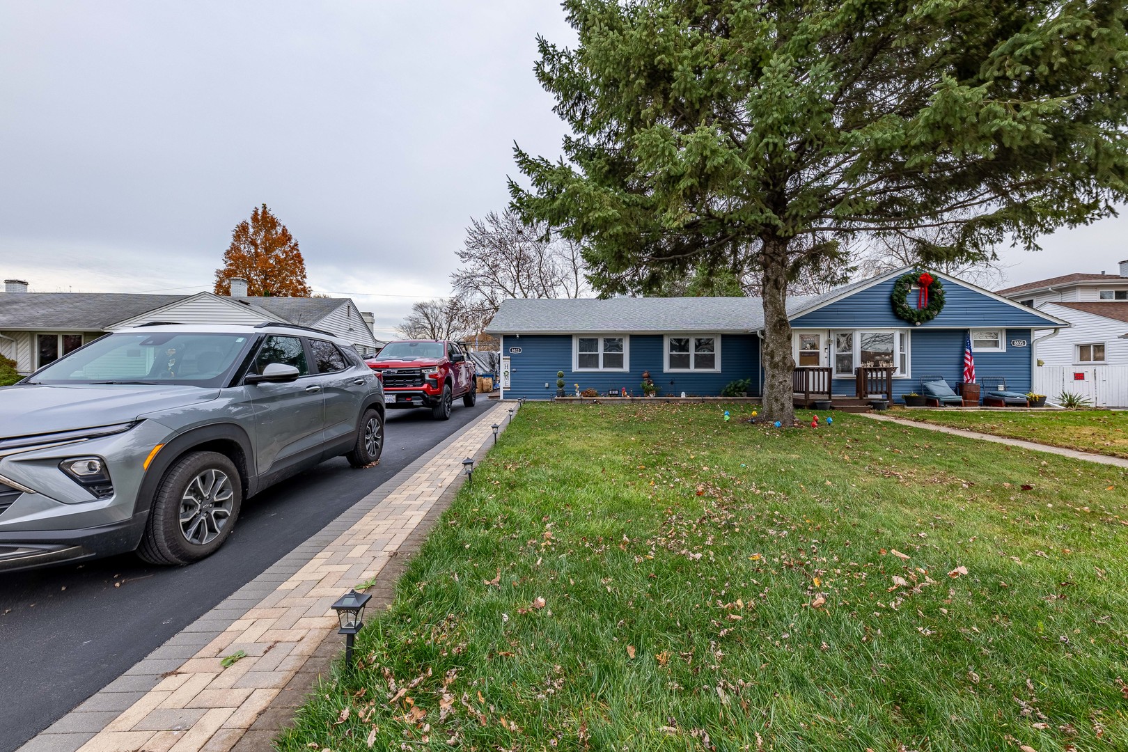 8833 South Corcoran Road Hometown, IL 60456 - Photo 2 of 20