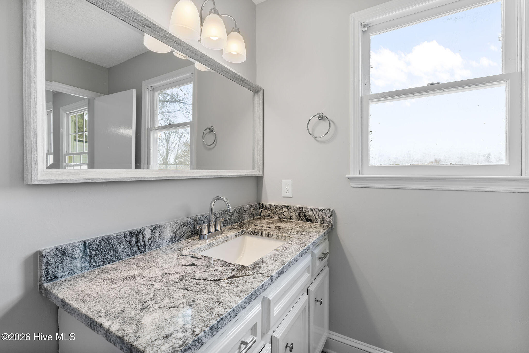 830 Indian Springs Road Mount Olive, NC 28365 - Photo 11 of 24 5T5A5410