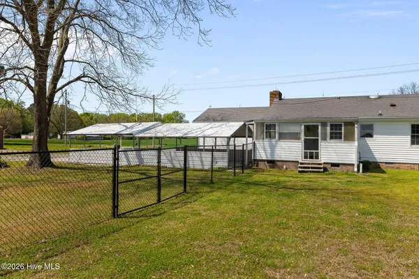 $249,000 | 830 Indian Springs Road, Mount Olive, NC 28365